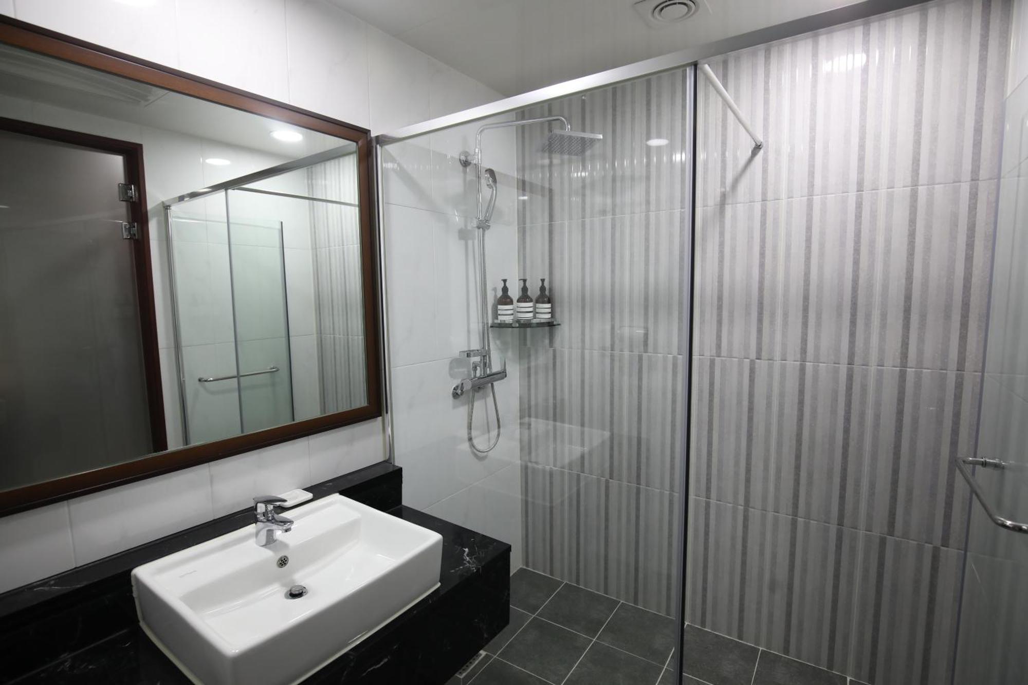 Benikea Hotel Seosan Buitenkant foto