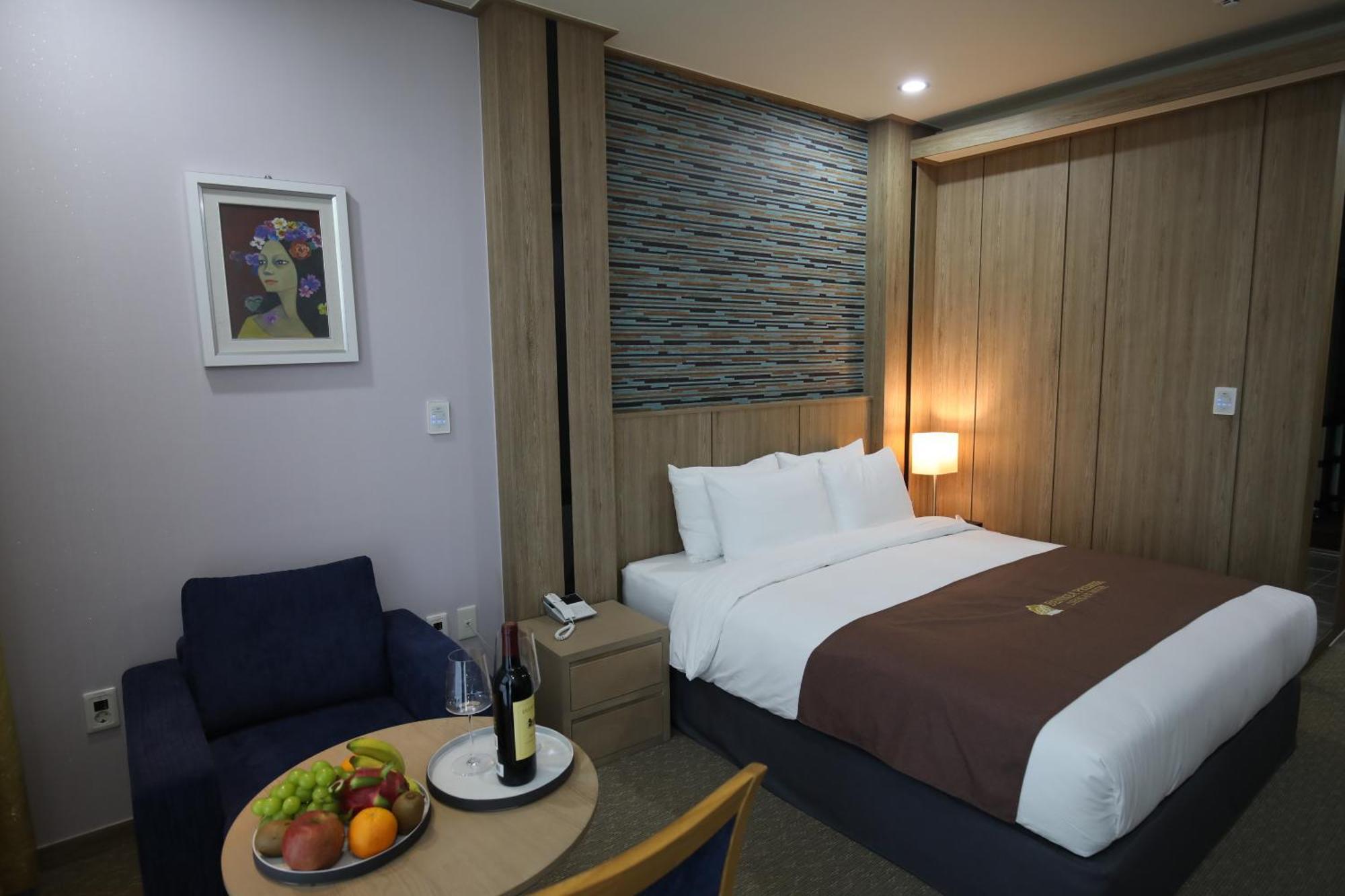 Benikea Hotel Seosan Buitenkant foto